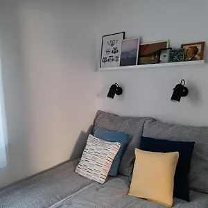 Liliom With Free Parking Space Apartment