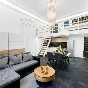 Florence Downtown Apartment